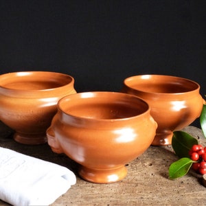 3 vintage stoneware onion soup bowls, French soup bowls, Tableware, French ceramic tableware, French table gift, French country table.