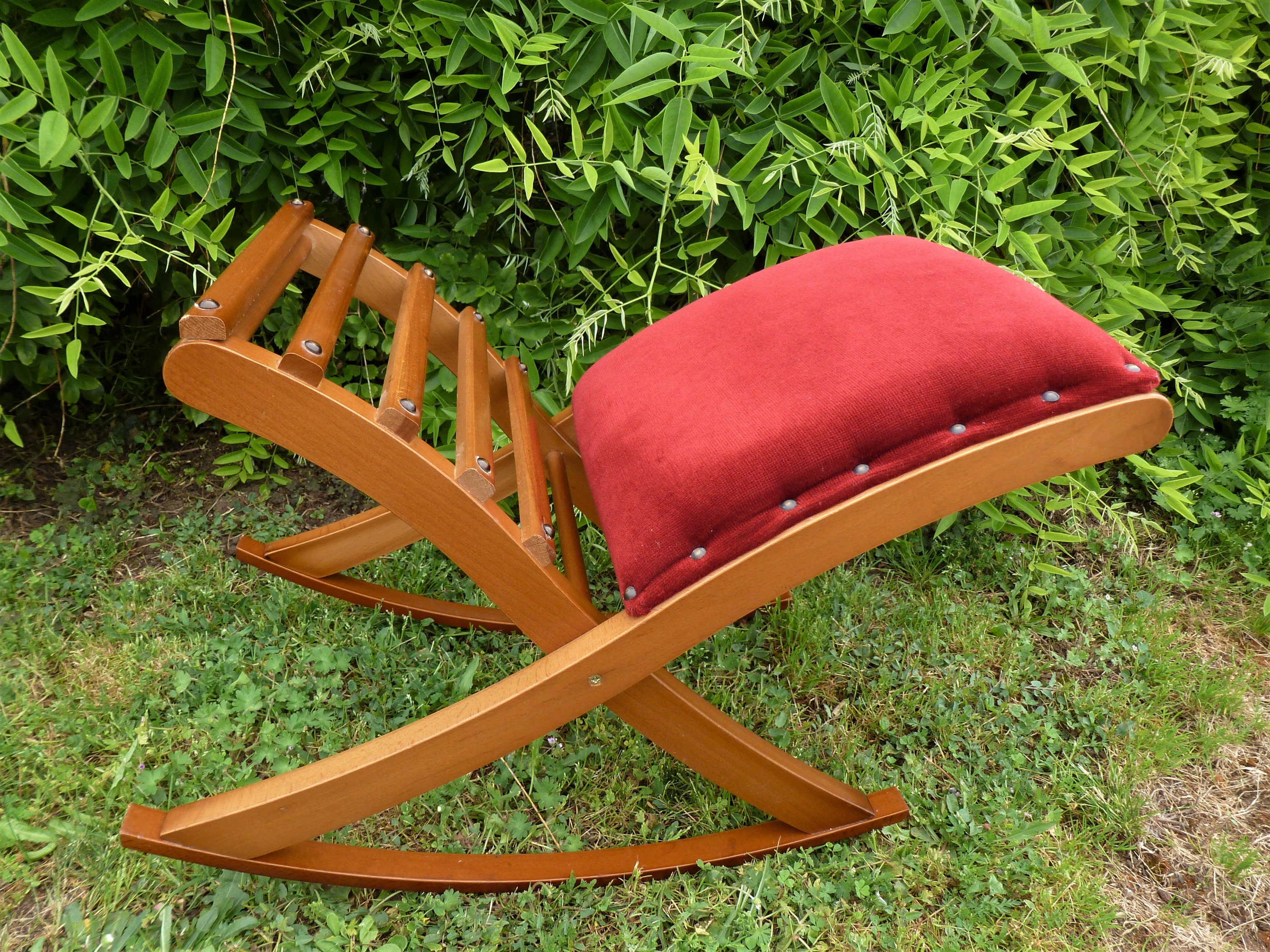 Repose-Pieds Vintage, Repose-Pieds à Bascule, Velours, Accessoire Salon, Petit Meuble de Confort, Ta