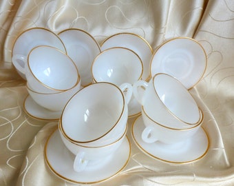 4 Arlequin cups and saucers Arcopal, 4 Arcopal coffee set, Arlequin coffee cups, white coffee cups, vintage Arcopal cups, French tableware.