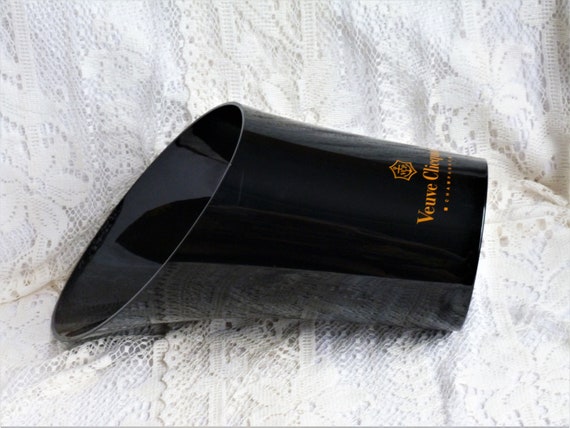 Seau à Champagne Veuve Clicquot Vintage – Plastique Moulé Noir – Neuf