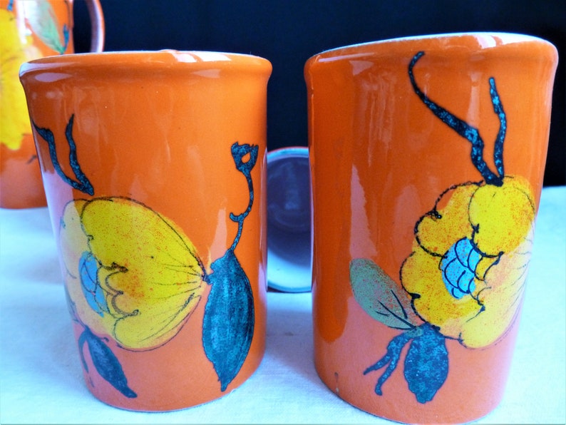 Geëmailleerd aardewerk orangeade servies, sinaasappelsap servies, Vallauris kunstkeramiek aardewerk, Frans tafelkeramiek geschenk. afbeelding 7