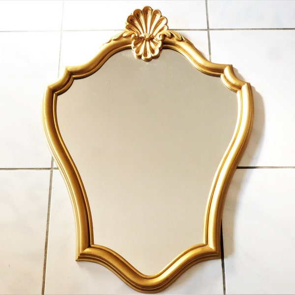 Ancien miroir de style Louis XV - 61 cm - miroir mural vintage doré, miroir art nouveau, miroir décor de salon mural, miroir doré français.