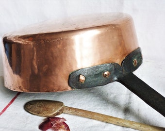 Padella antica in rame del XIX secolo - 2,490 kg, padella antica in rame stagnato, accessorio da cucina in rame e decorazione da parete.