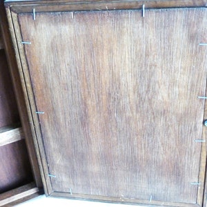 Armoire à clés murale vintage en bois, boîte de rangement pour clés, boîte de rangement murale, décor de couloir mural, déco porte d'entrée. image 10