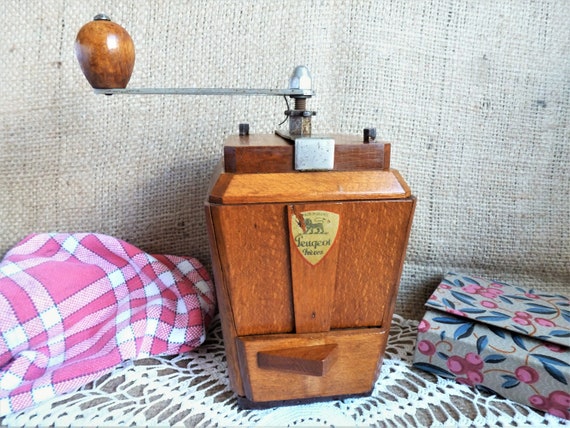 Retro ancien ustensiles en bois . French Wooden Kitchen