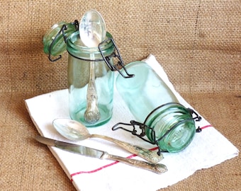 Set van 2 oude groene glazen potten, inmaakpotten, glazen keukencadeaudecor, keukengereihouder, zero waste Frankrijk.