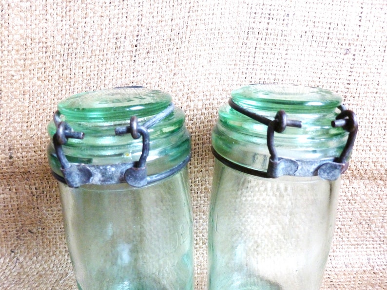 Set van 2 oude groene glazen potten, inmaakpotten, glazen keukencadeaudecor, keukengereihouder, zero waste Frankrijk. afbeelding 9