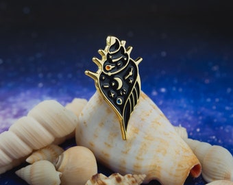 Space Conch Shell Enamel Pin | Galaxy Adventures | Cosmic collection