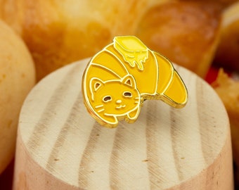 Purrsant, the Cat Croissant Enamel Pin – A cute pin design for cat lovers and foodies | Breakfast Food | Sweets and treats | Gift for bakers