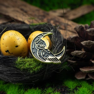 Fantasy Night Owl Enamel Pin — Solo guardian of the night | Peace & Clarity | Wildlife Enamel Pin