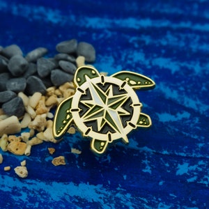 Turtle Compass Explorer Enamel Pin - Navigating its way through life | Motivation & Inspiration | Marine Life | Wanderlust Seeker