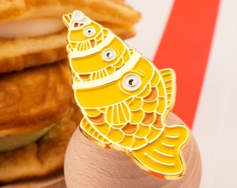 Tai Tai Taiyaki Enamel Pin | Japanese street food