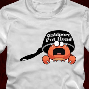 WALDPORT POT HEAD T-shirt - Enkel herr-/unisex-t-shirt - Vuxenstorlekar S-3XL - 16 färgalternativ - Oc Print Shop kust dungeness krabba marijuana