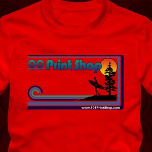 Oregon Coast Print Shop Logo T-Shirt - Basic Men&#39;s/Unisex Tshirt - Adult Sizes S-3XL - 16 Color Options - state surfer sun tree
