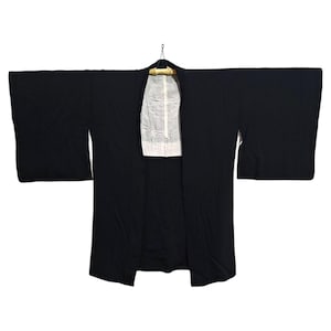 Japanese Black Haori Floral Kimono Jacket | Floral Kimono Haori | Kimono Cardigan | Short Kimono Robe | Short Sleeve - N21