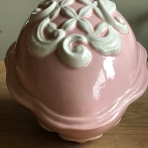 Vintage McCoy (?) pink ceramic easter egg/ candy dish / trinket dish