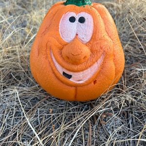 vtg. Halloween squishy pumpkin Jack o lantern head. 1980’s Halloween pumpkin decor.