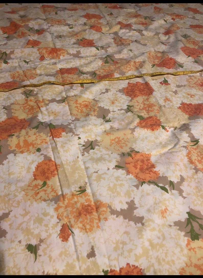 brown and white flowers Vintage fullqueen flat floral sheet with orange