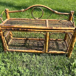vtg. mcm Burnt Bamboo tortoise shell Shelf Hanging Wall Shelf Display Rack Etagere. Bathroom storage. Bedroom wall. Rattan shelf. Free ship!