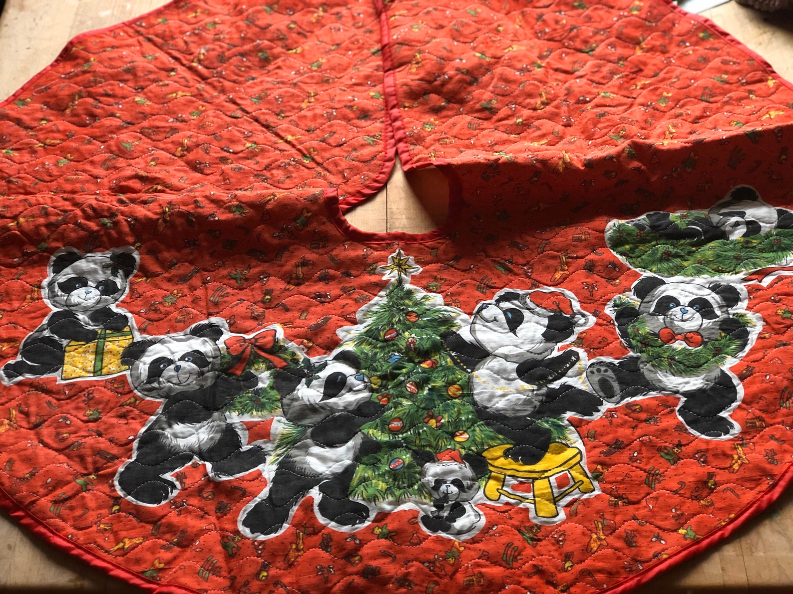 Red Quilted Tree Skirt 