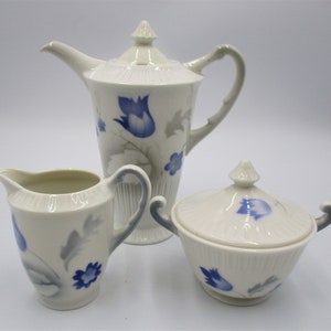 Syracuse China Shelledge Blue Vogue Coffee Pot, Creamer and Sugar