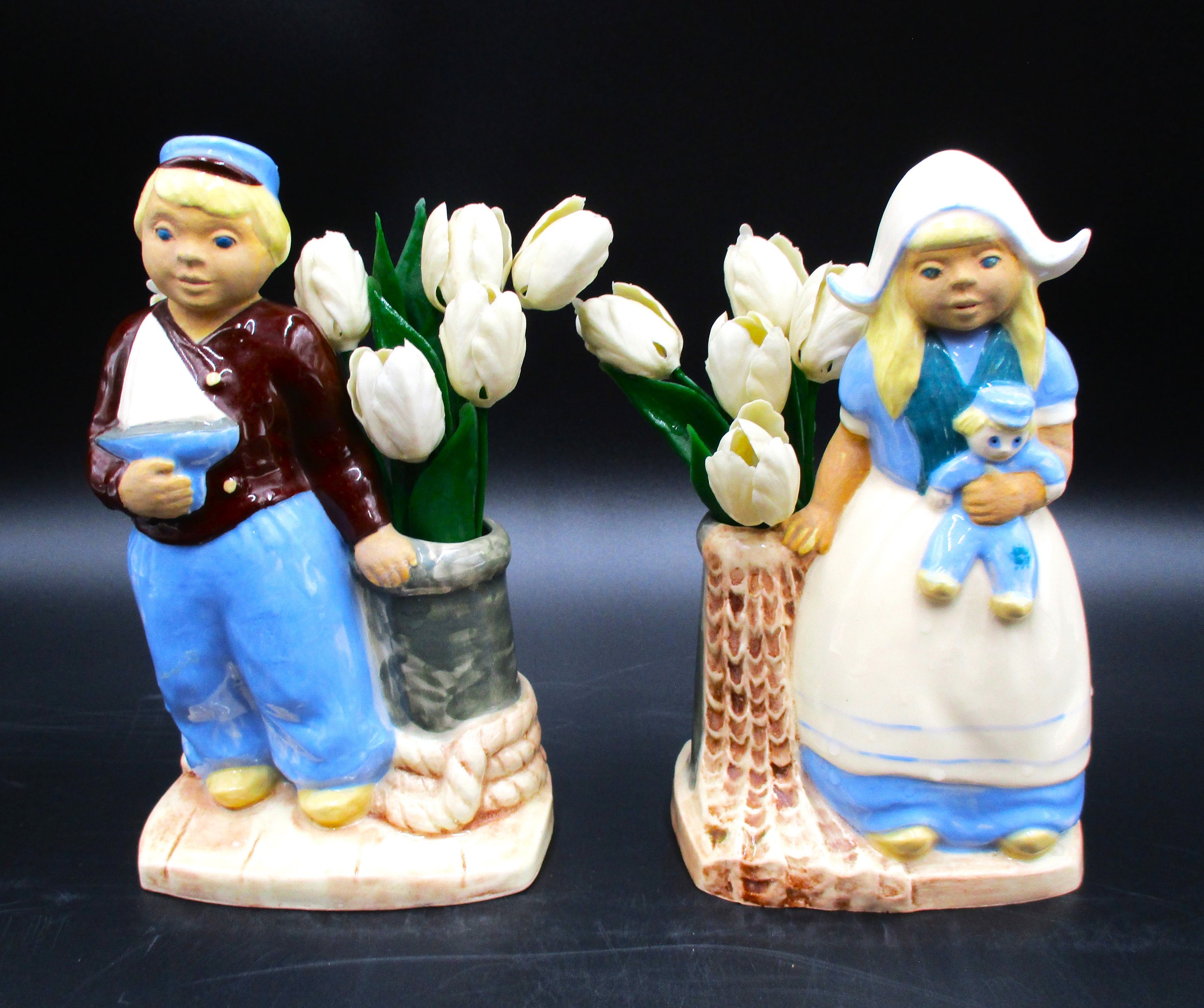 Mccarty Vintage Pottery - Etsy display picture 1