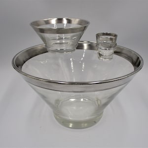 Dorothy Thorpe Silver Banded Chip and Dip Set
