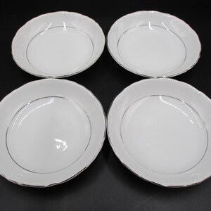 Harmony House &quot;Nora&quot; Set of Four Berry Bowls,  ELEGANT!