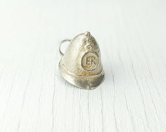 Sterling silver London Bobby Helmet police charm vintage # 528