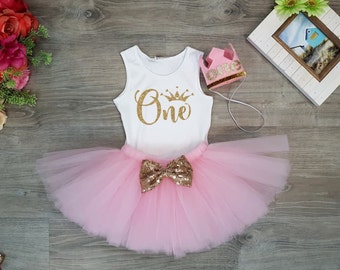 Baby Girl 1st Birthday Outfit, First Birthday Girl, Cake Smash Girl Outift, Pink and Gold Birthday, Pink Felt Crown