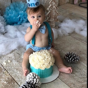 winter onederland outfit boy