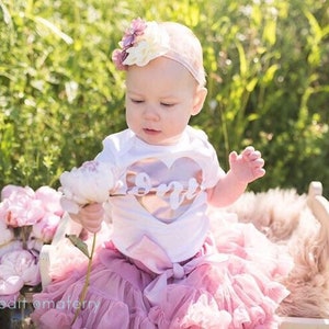 Baby Girl 1st Birthday Outfit, 1st Birthday Girl Outfit, First Birthday Outfit girl, Cake Smash Girl Outfit, Rose Gold Shirt, Rose Pink Tutu
