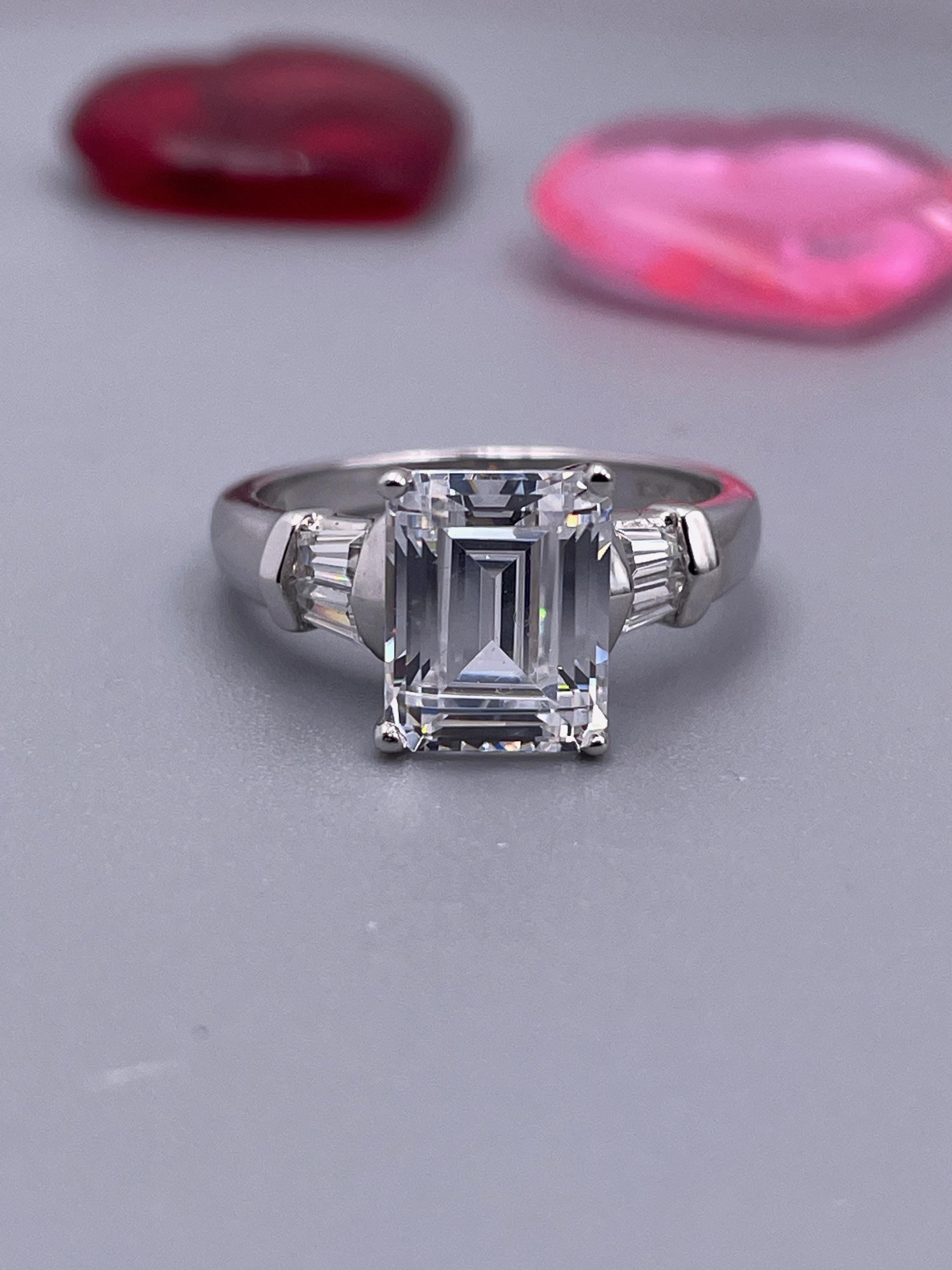 Emerald Cut Diamond Engagement Ring With Baguette Side Stones ...