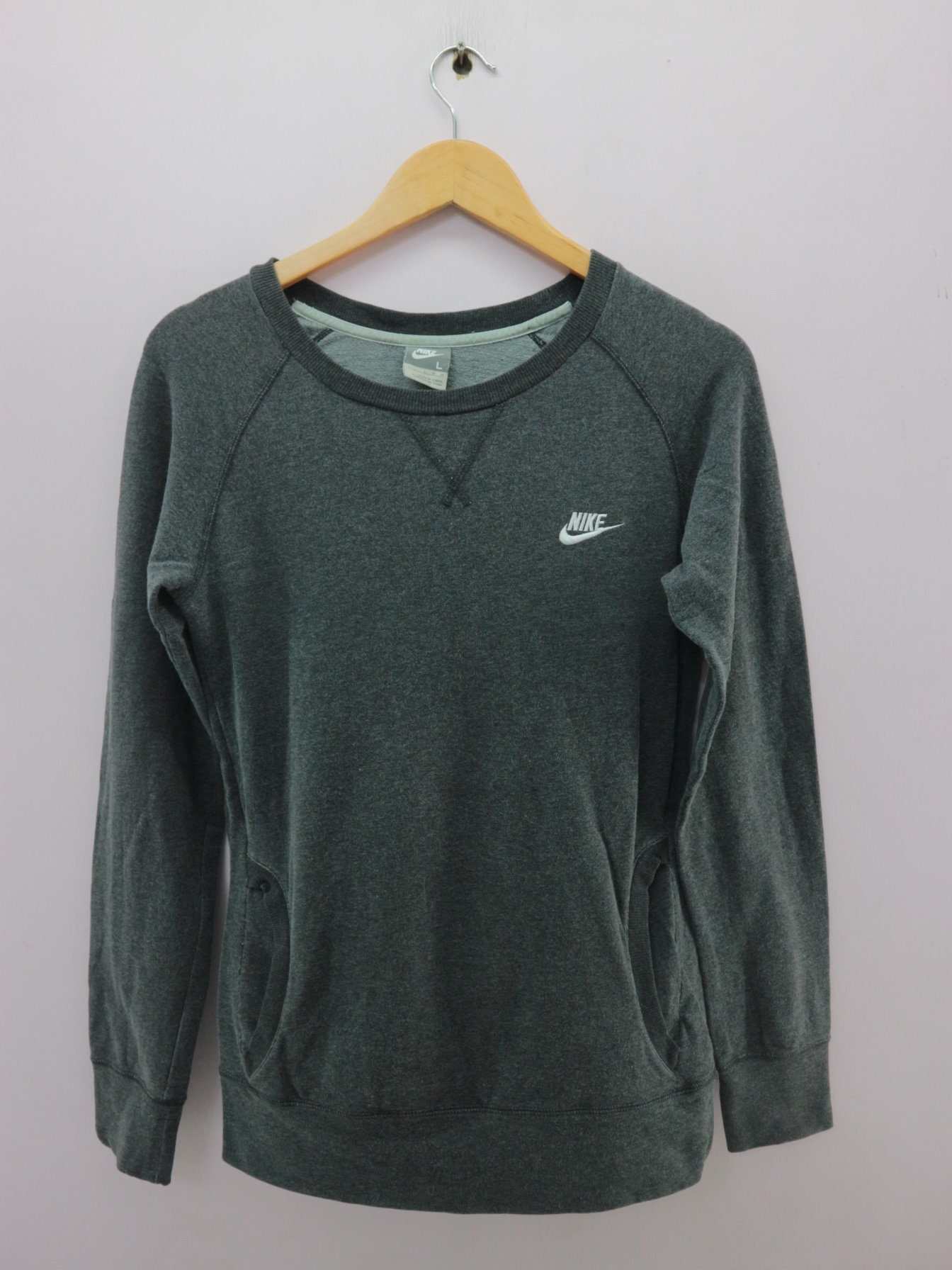 Vintage Nike Sweatshirt Embroidered 