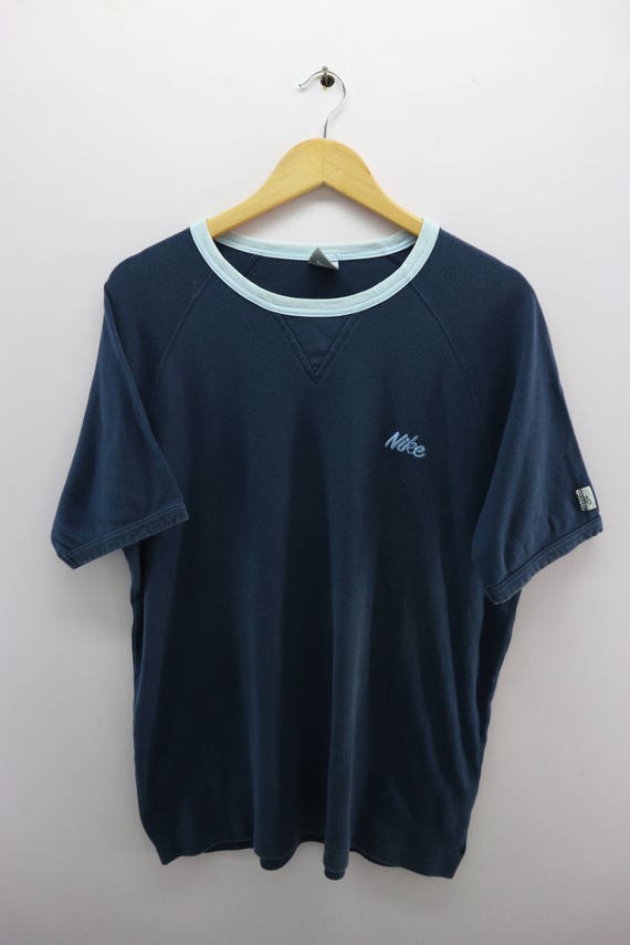 vintage nike shirt