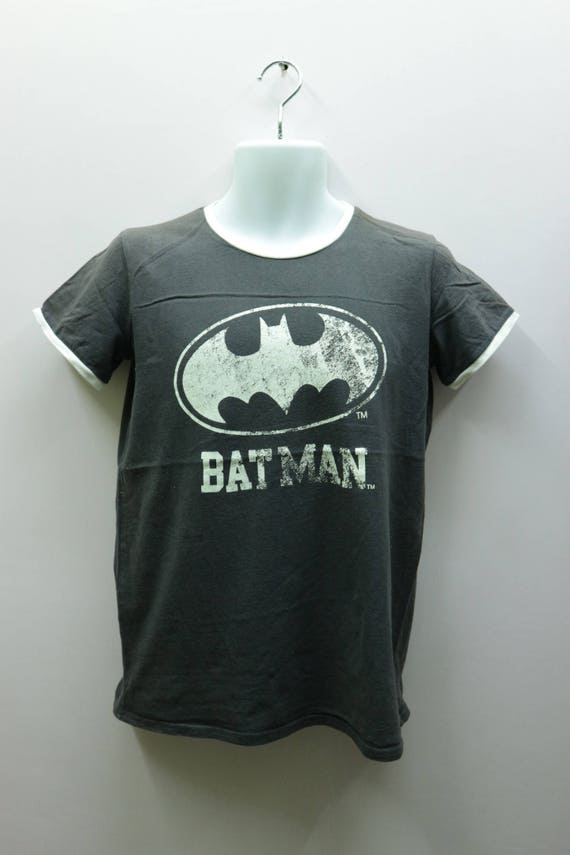 Vintage Batman Shirt Big Logo Street Wear Top Tee T-shirt Size | Etsy Hong  Kong