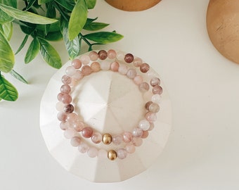 Bracelet en perles de quartzite baies + laiton tibétain de 6 mm,