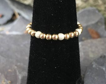 14 kt gold bead with Sterling silver sparkle beads  stretch bead Toe ring comfy!  U.K.