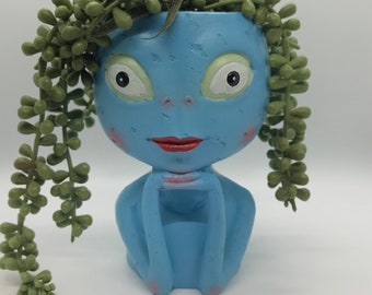 Blue Alien Planter / UFO / Alien Flower / Boy Planter / Unique Planter / Fun Gift / Succulent Flower Pot / Aliens / Space / Weird Gift / XO