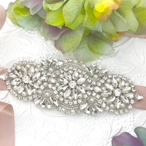 Silver Wedding Belt, Bridal belt, Beaded Wedding Belt, Crystal Rhinestone Belt, Vintage wedding belt, Wedding Dress Belt, Rhinestone Belt