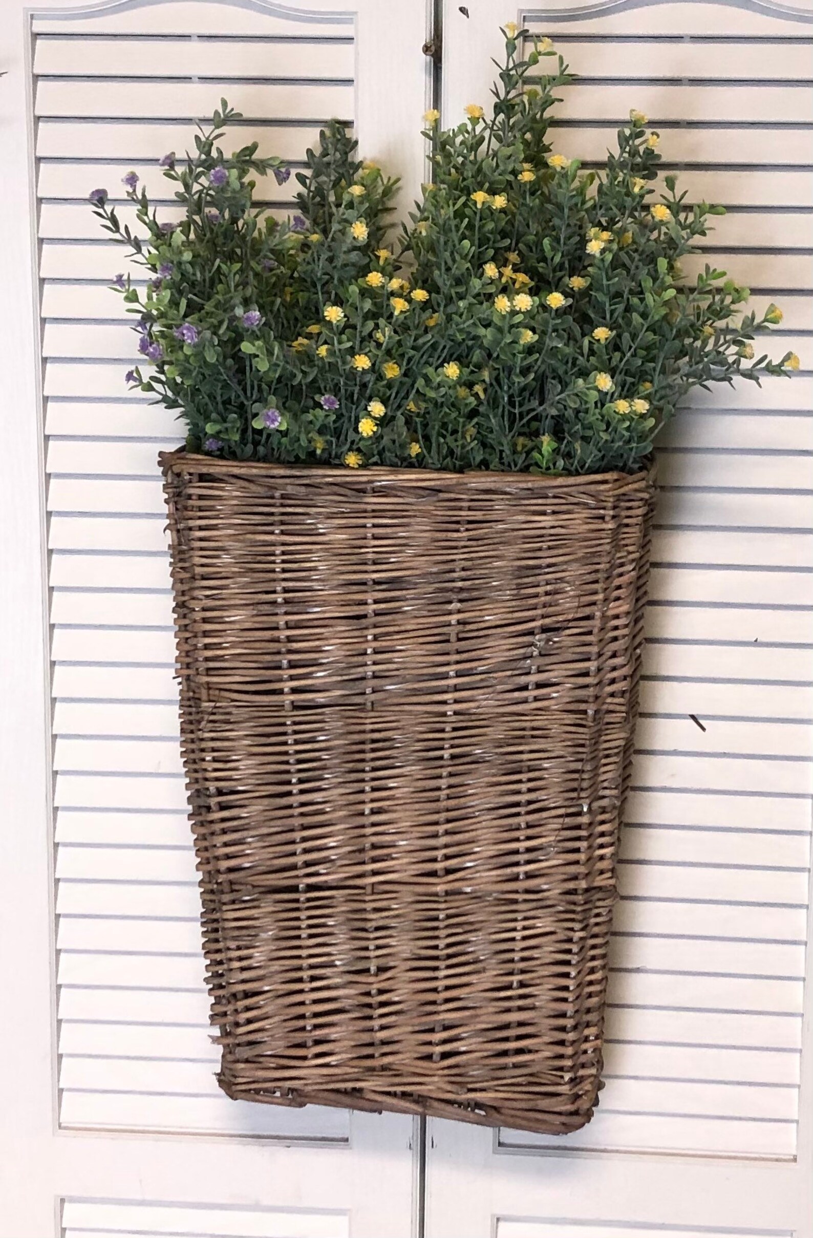 Willow Wall Basket/ Door Baskets/ Wall Baskets/ Farmhouse/ Etsy