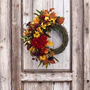 Fall Red Hydrangea  Wreath for front door /  Red/Orange  Wreath  / Fall  Red Berry Wreath/ Fall Silk Flower Wreath / Red Fall Foliage /