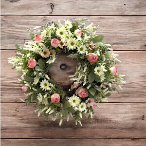 Spring Wreath for Front Door/  Welcome Wreath/ Spring Floral Wreath/ Spring White Daisy Wreath/ Mothers Day Wreath/ Farmhouse Wreath