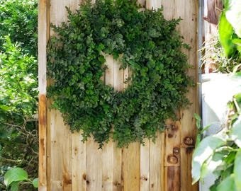 Eucalyptus Wreath, Artificial Greenery / Farmhouse Wall Decor
