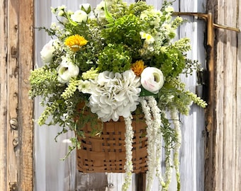 Spring /Summer Hydrangea Door Basket/White Hydrangea Door Basket / Easter Wall Basket / Door Wreath/ Farmhouse Spring Basket