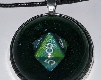 Mini Dice Pendant - Green D8