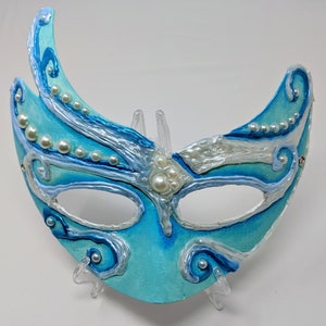 SALE! Mask - Waves (Light Hues of Blue)