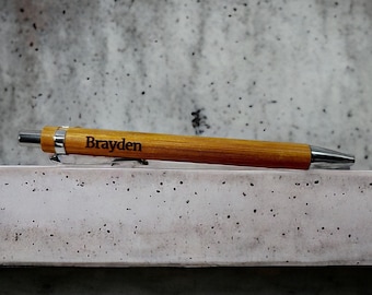 Spersonalizowany długopis bambusowy – spersonalizowany, ekologiczny długopis z grawerunkiem
