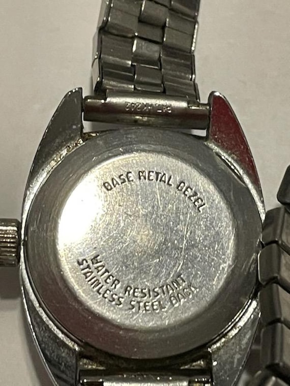 Timex Watches, Ladies Watches, Manual Watches, Vintage Watches,  Manual Watches View 3