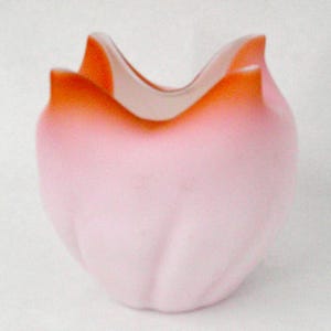 Victorian Mt. Washington Burmese Glass Rose Bowl Vase